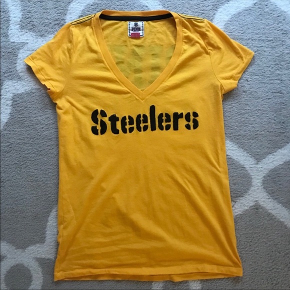 Victoria's Secret Tops - Victoria’s Secret PINK Steelers tee